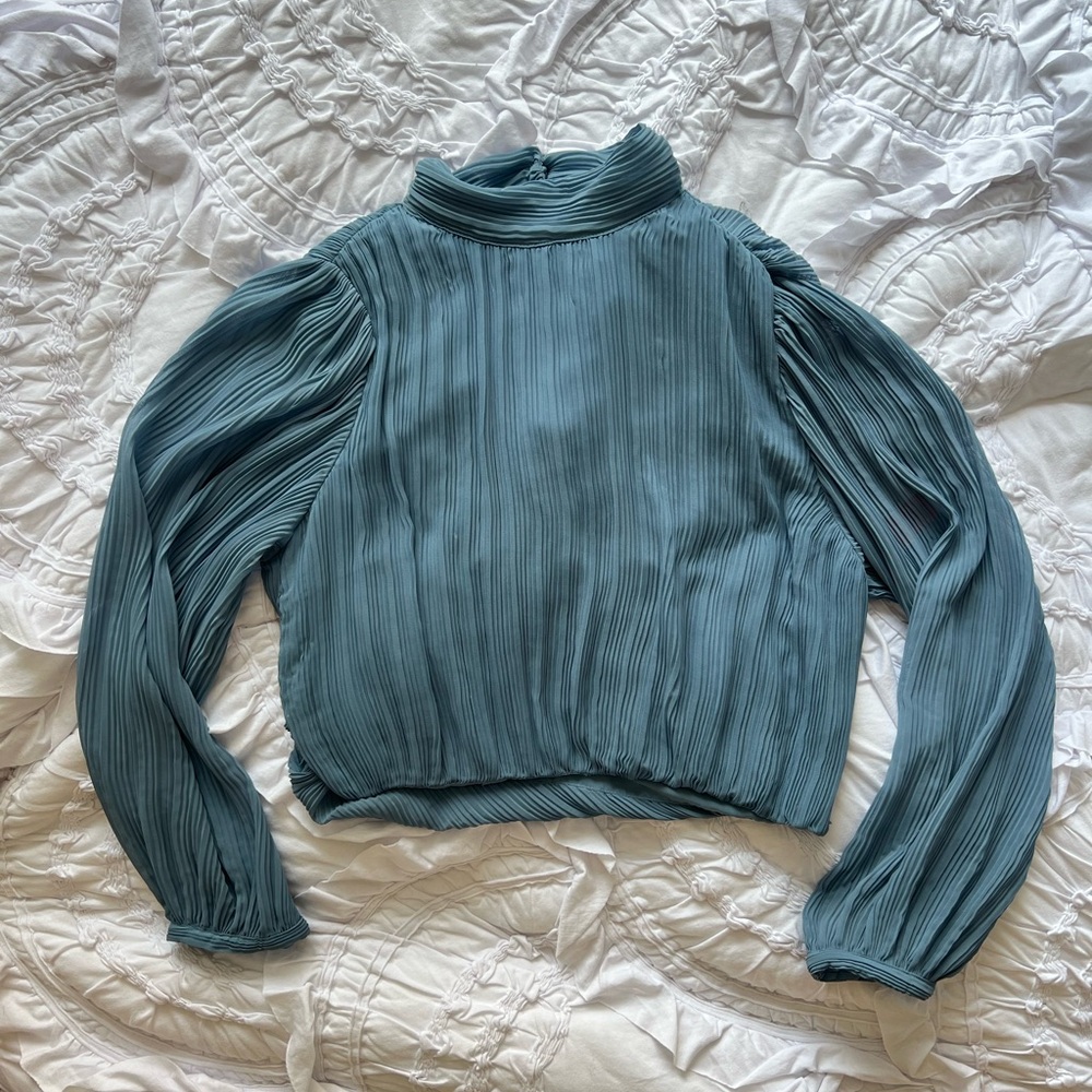 NWT ZARA Pleated Blouse Size L